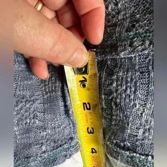 Heather blue swing sweater tank top,‎ size xl. Crochet back with flowers. - Picture 9 of 11